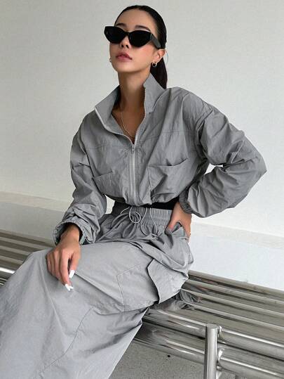 DAZY 垂墜肩蓋口口袋外套和束腰裙