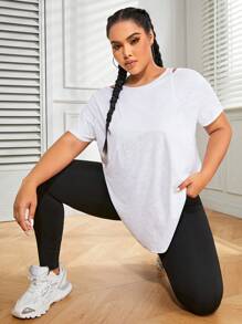 Easithlete Plus Solid Cut Out Curved Hem Sports Tee - White - View 5