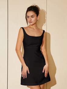 素色大圓領連衣裙 - 黑色 - 查看 4