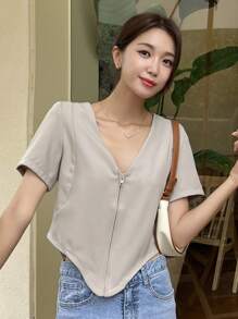 Dazy Designer Chất rắn Dây kéo Viền không đối xứng Áo sơ mi Crop - Xám - Xem 1