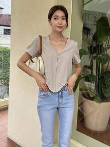 Dazy Designer Chất rắn Dây kéo Viền không đối xứng Áo sơ mi Crop - Xám - Xem 7