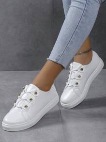 女士們牛津鞋帶釘狀首飾裝飾的前和平底高跟鞋 - 白色 - 查看 1