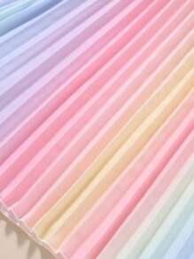 SHEIN Tween Girl Round Neck Short Sleeve Rainbow Pleated Dress For Vacation And Daily Wear, Summer
