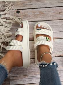 Women Hollow Lightweight Eva Hole Shoes Cute Solid Color Lightweight Sandals Fashion Versatile Outdoor
