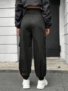 SHEIN Maternidad Pantalones cargo con bolsillo lateral con solapa de cintura ajustable