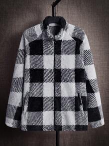 Manfinity VCAY Oversized Men's Buffalo Plaid Print Raglan Sleeve Teddy Jacket - Black and White - View 1