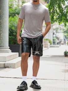 Manfinity Homme Men Solid Round Neck Tee - Light Grey - View 5