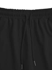 Manfinity Homme Men Solid Tee & Drawstring Waist Shorts Set - Black - View 4