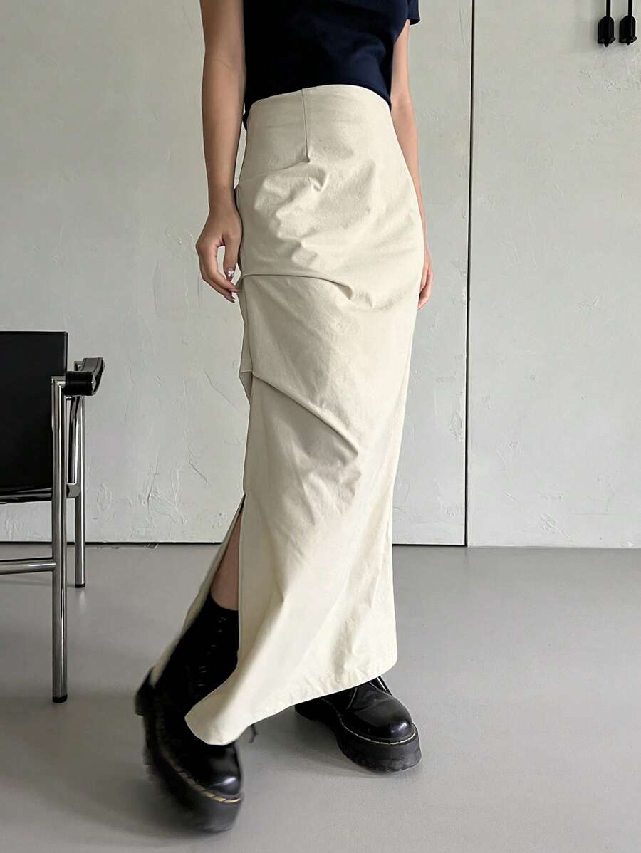 DAZY 純色褶皺分裂擺裙 - 卡其色 - 查看 1