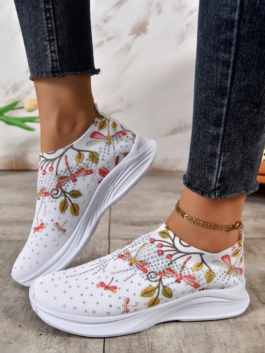 Printed Comfortable Slip-on Running Shoes With Floral Pattern - Multicolor - View 1