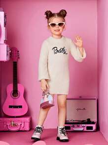 SHEIN Cô Gái Trẻ Thêu Chữ Tay áo loe 	
Fuzzy Đầm - Màu be - Xem 4