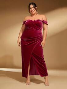 SHEIN Belle Burgundy Red Plus Off Shoulder Wrap Hem Velvet Bridesmaid Dress Formal Dresses Curve - Burgundy - View 5