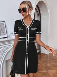 Knit Mix Robe en tricot élégante à col V rayée, manches courtes, pour le bureau en été et au printemps. Modèle slim fit, effet color block, imprimé aléatoire. Vêtements d'automne pour femmes à la rentrée scolaire