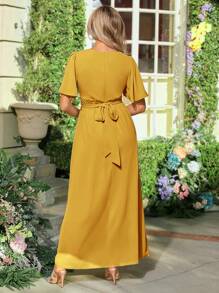 SHEIN Belle 蝴蝶袖高衩後綁帶伴娘連衣裙 - 芥末黃 - 查看 2