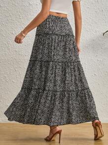 SHEIN VCAY 碎花荷葉邊半身裙