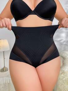 Miss Vinta 大碼高腰塑形三角褲 - 黑色 - 查看 1