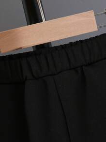 SHEIN 男大童字母圖案織帶拼接T恤和短褲 - 杏色 - 查看 5