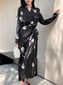 DAZY Floral Print Knot Side Wrap Dress,Fall Dress - Black - View 3