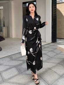 DAZY Floral Print Knot Side Wrap Dress,Fall Dress - Black - View 5