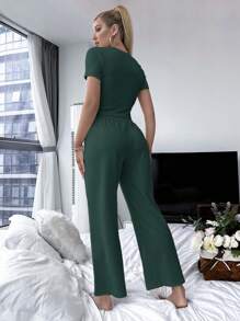 Solid Tee & Knot Front Pants Lounge Set Outfit - Green - View 2