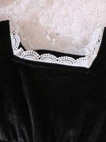 Baby Girl Puff Sleeve Square Neck Velvet Dress - Black - View 3