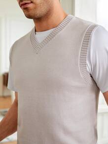 GENTILAND 男士素色V領毛衣背心不帶T恤 - 米色 - 查看 6