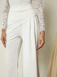 SHEIN Belle 蕾絲拼接船領上衣&側垂喇叭褲 - 白色 - 查看 7