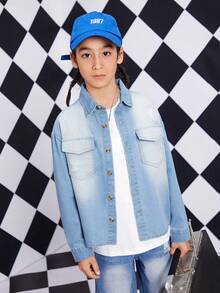 Adolescent Garçon Chemise En Jean Poche À Rabat