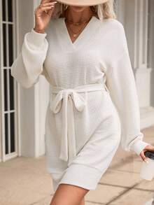 SHEIN LUNE 華夫格編織落肩袖腰帶衛衣連衣裙 - 白色 - 查看 5