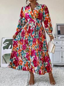 Breezaya 大碼印花百褶下擺繫腰帶連衣裙