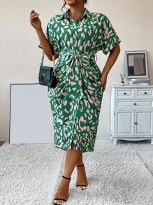 SHEIN Unity 大碼滿版印花蝙蝠袖褶邊腰帶襯衫連衣裙 - 綠色 - 查看 5