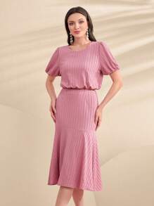 Modelyn Puff Sleeve Top & Mermaid Hem Skirt - Pink - View 4