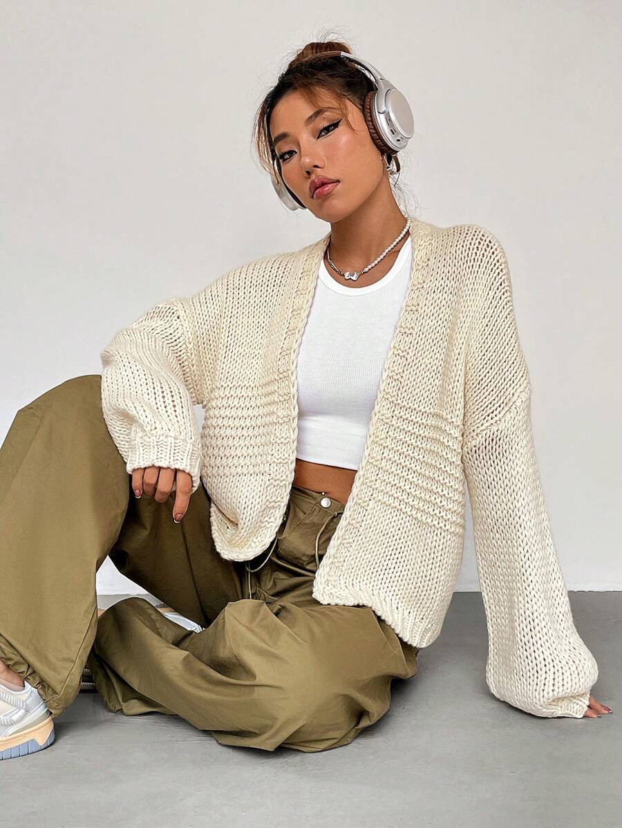 SHEIN Unity 落肩休闲设计开衫 - 杏色 - 查看 1