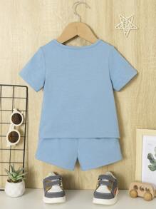 SHEIN Bebé niño Shorts con camiseta con estampado de letra de color combinado - Azul - Ver 2