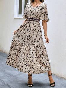 SHEIN LUNE 滿版印花荷葉邊連衣裙 - 彩色 - 查看 3