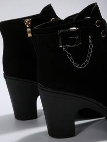 Women's Fashion Buckle Decoration Front Lace-up Chunky Heel Boots - Black - View 2