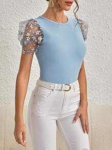 SHEIN Privé 花卉圖案網紗泡泡袖T恤 - 淺藍色 - 查看 4