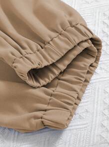 Trelyra Off Shoulder Ống tay áo Top Cây trồng & Quần short - Màu Khaki - Xem 5