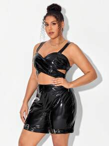 Aztec Mikado 大碼前交叉PU皮革吊帶連體短褲 - 黑色 - 查看 1