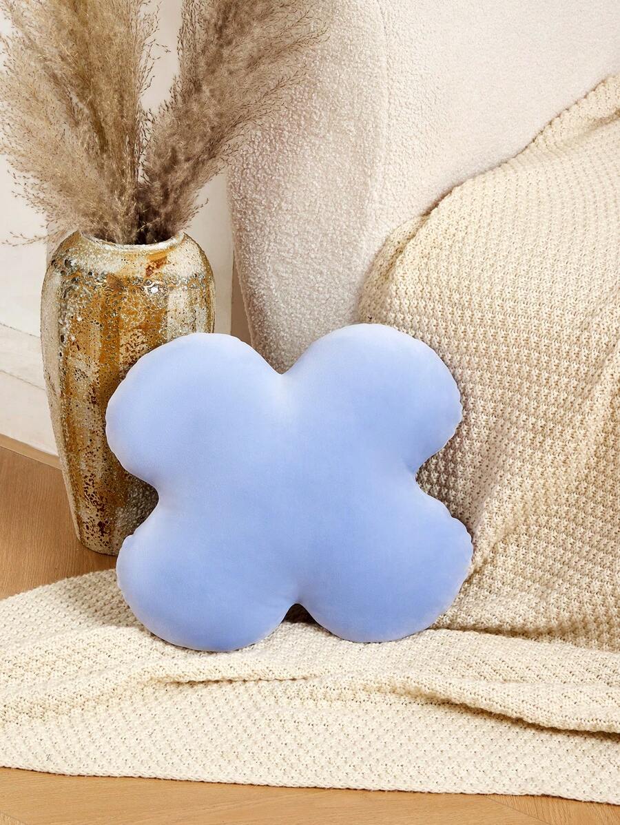 SHEIN Basic living 1入組幸運草造型裝飾抱枕,毛茸茸和柔軟的,沙發枕頭,枕頭