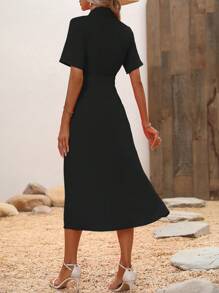 SHEIN Clasi Vestido bajo cruzado unicolor - Negro - Ver 2