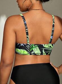 Swim Lushoire Summer Beach Plus Tropical Print Bikini Top - Green - View 2