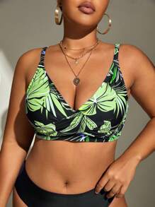 Swim Lushoire Summer Beach Plus Tropical Print Bikini Top - Green - View 6