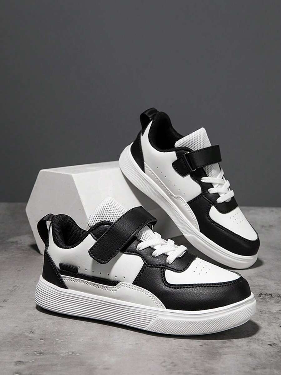 孩子們的繫帶裝飾運動鞋,多用途和時尚適用於戶外運動 - 黑與白 - 查看 1