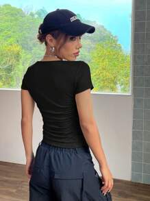 SHEIN EZwear 夏季黑色y2k實心褶皺短袖上衣 - 黑色 - 查看 2