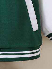 SHEIN Chica preadolescente Cazadora de universidad con estampado de oso y slogan de manga raglán de dos tonos - Verde - Ver 5