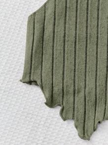 SHEIN Leap Crew 女小童木耳邊掛脖上衣&喇叭褲 - 軍綠色 - 查看 3