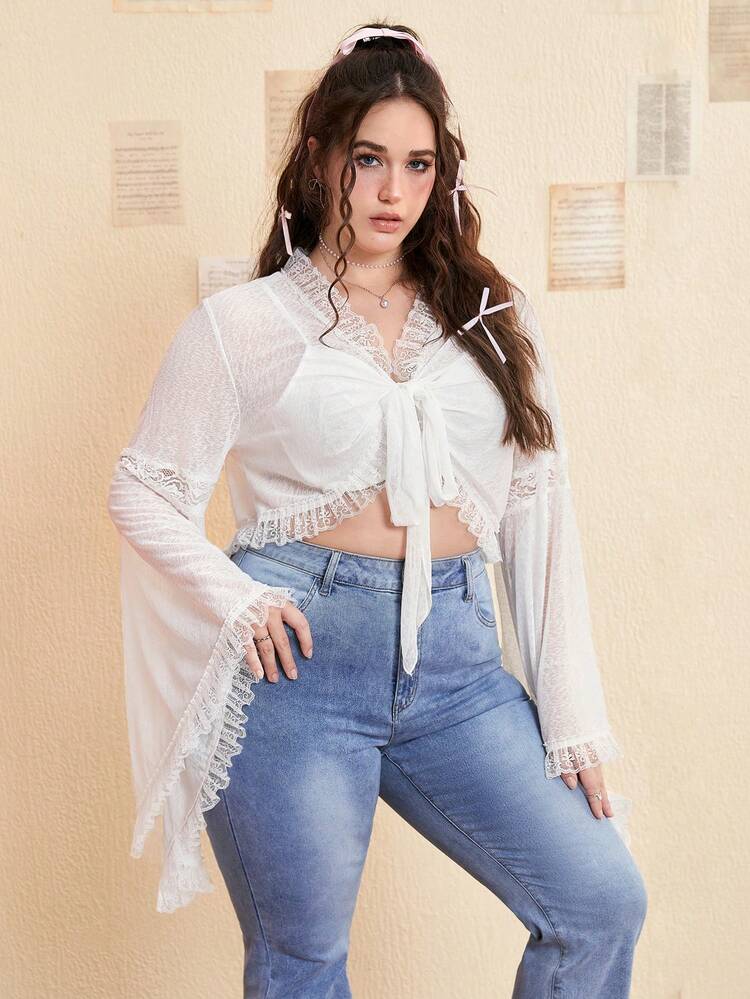 ❤️ ロージーモンスター　crispy satin tops 半袖❤️お値下げ中 ROMWE Kawaii プラス レーストリム トランペットスリーブ ノット