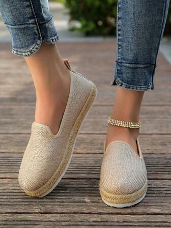 女士們簡約風草編鞋底平底鞋,休閒樂福鞋