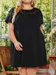 SHEIN CURVE+ Vestidos Tallas Grandes Encaje en contraste Liso Casual - Negro - Ver 1
